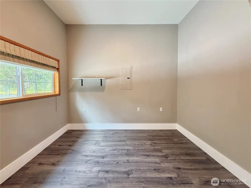 Property photo for 9320 395th Street E, Eatonville photo 15