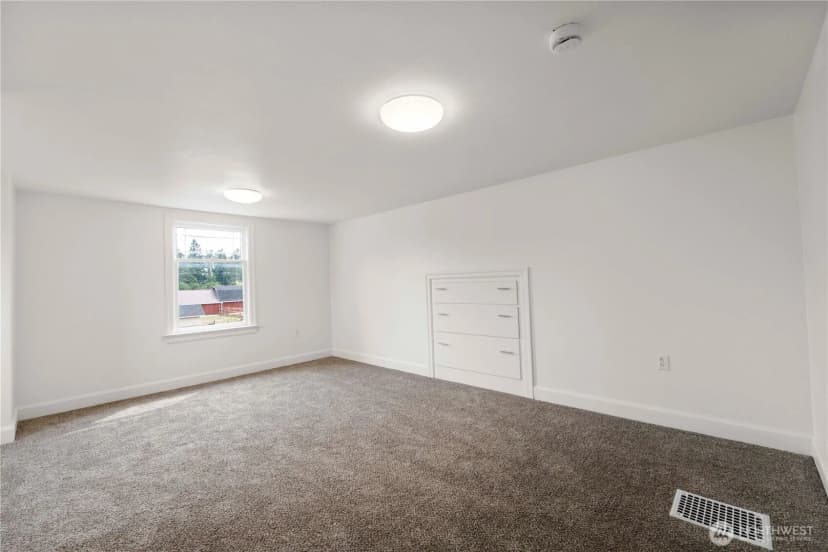 Property photo for 46919 224th Avenue Se, Enumclaw photo 21