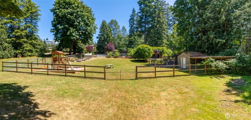 Property photo for 13651 183rd Avenue Se, Renton photo 24