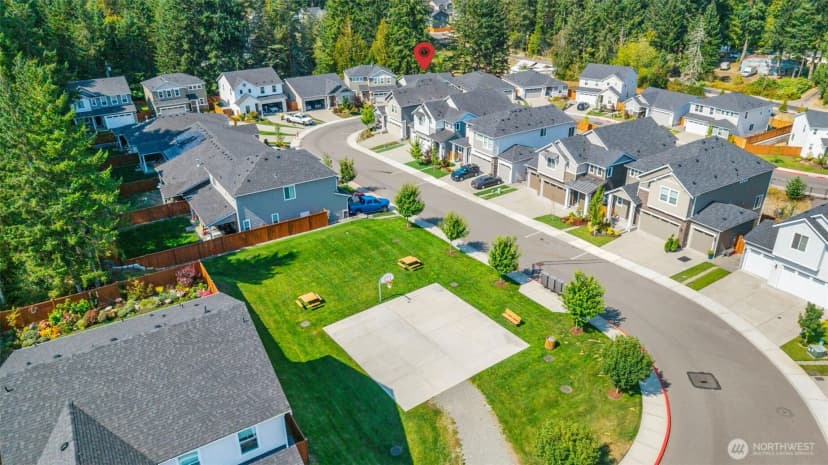 Property photo for 6498 Skipper Lane Se, Port Orchard photo 32