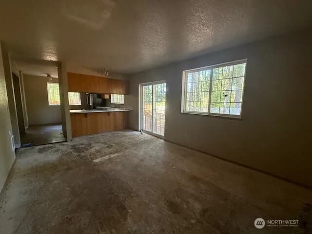 Property photo for 21 Se Shadowood Boulevard, Shelton photo 18