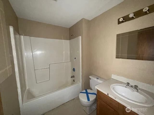 Property photo for 21 Se Shadowood Boulevard, Shelton photo 38