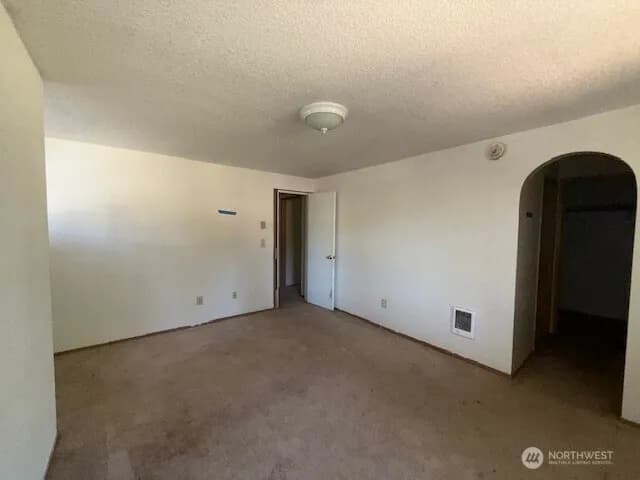 Property photo for 21 Se Shadowood Boulevard, Shelton photo 36