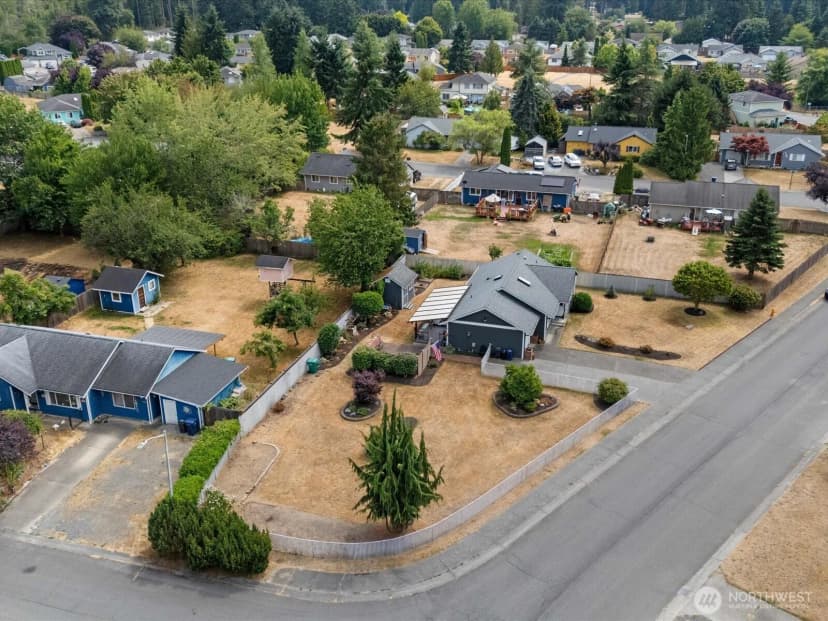 Property photo for 14117 57th Avenue Ne, Marysville photo 2