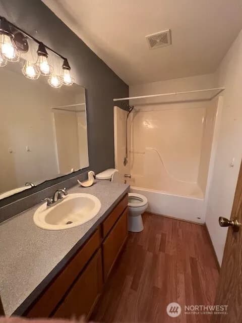 Property photo for 2518 Barrington Court Ne, Olympia photo 12