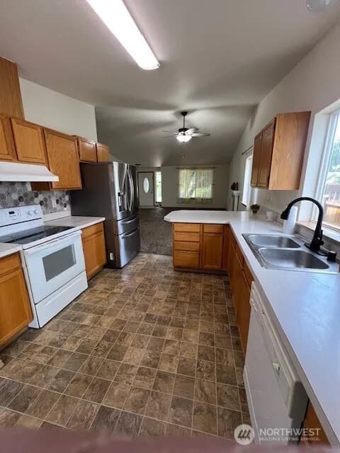 Property photo for 2518 Barrington Court Ne, Olympia photo 3
