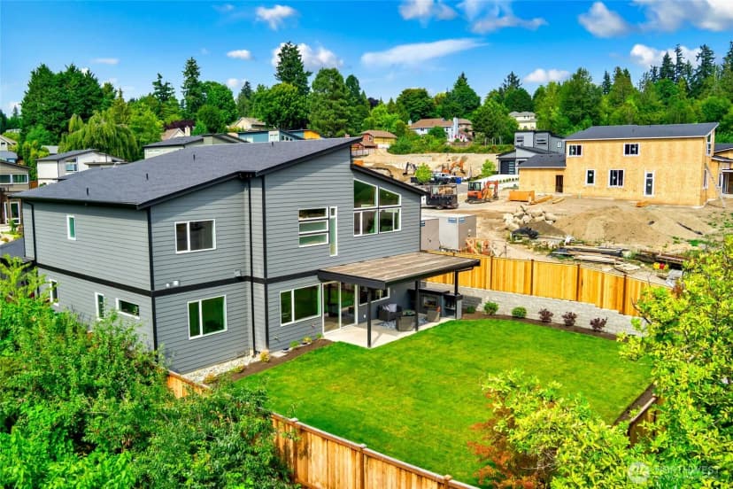 Property photo for 10019 Ne 196th Place, Bothell photo 37