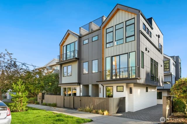 Property photo for 2035 Nw 61st Street #b, Seattle