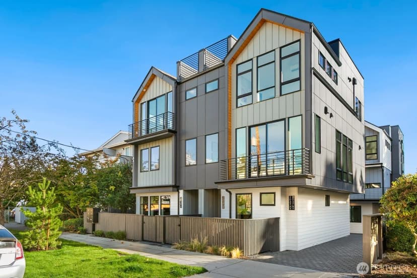 Property photo for 2035 Nw 61st Street #b, Seattle
