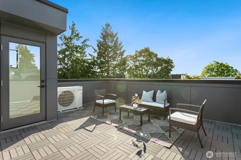 Property photo for 2035 Nw 61st Street #b, Seattle photo 24