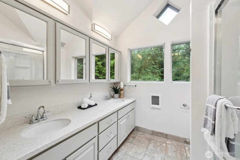 Property photo for 45908 Se Edgewick Road, North Bend photo 19