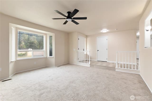 Property photo for 602 Factory Street Se, Orting photo 5