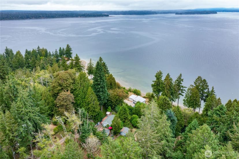 Property photo for 1321 E Madrona Boulevard Nw, Lakebay photo 35
