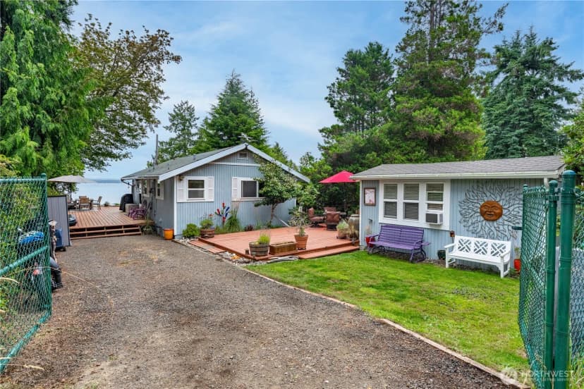 Property photo for 1321 E Madrona Boulevard Nw, Lakebay