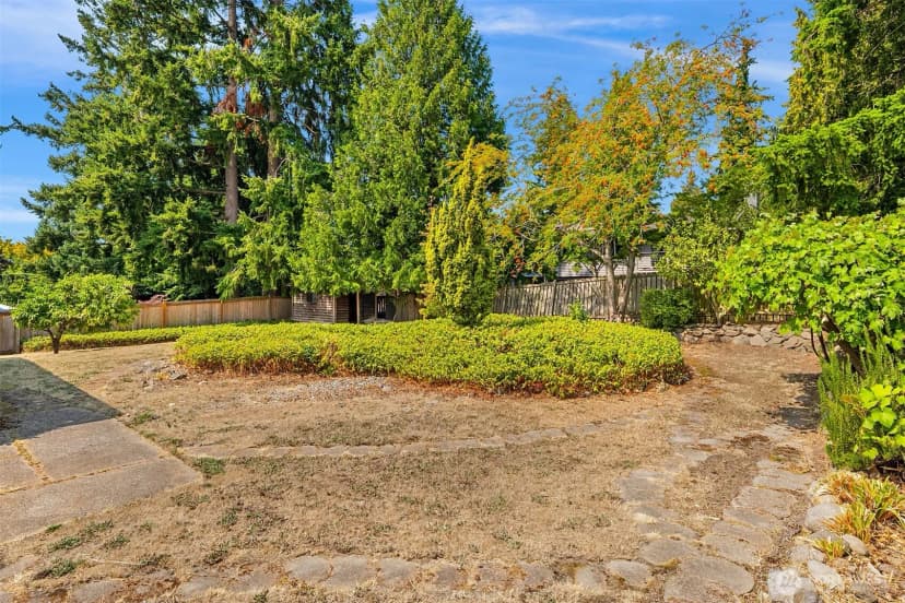 Property photo for 12456 Se 26th Place, Bellevue photo 15