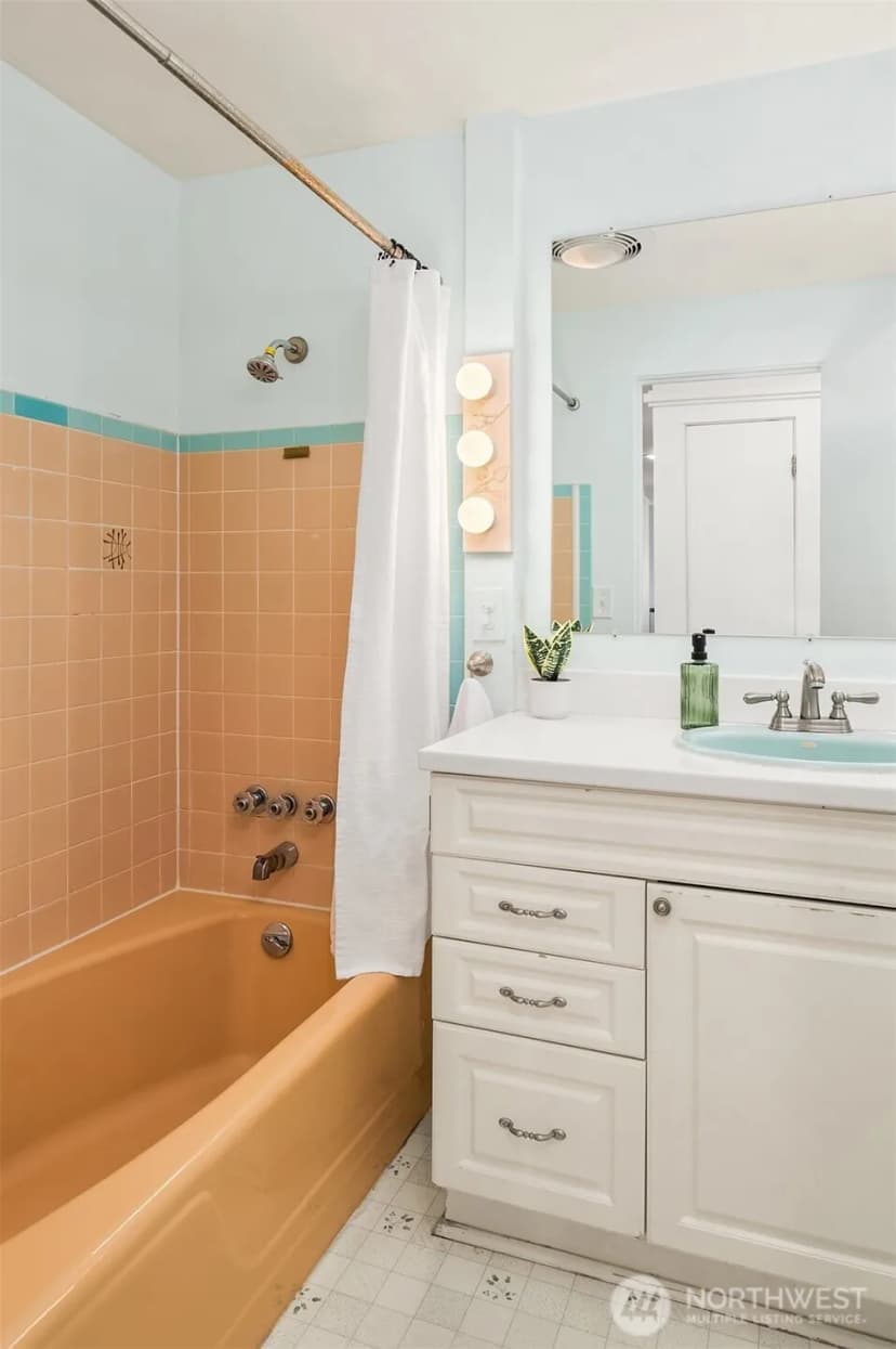 Property photo for 12456 Se 26th Place, Bellevue photo 13