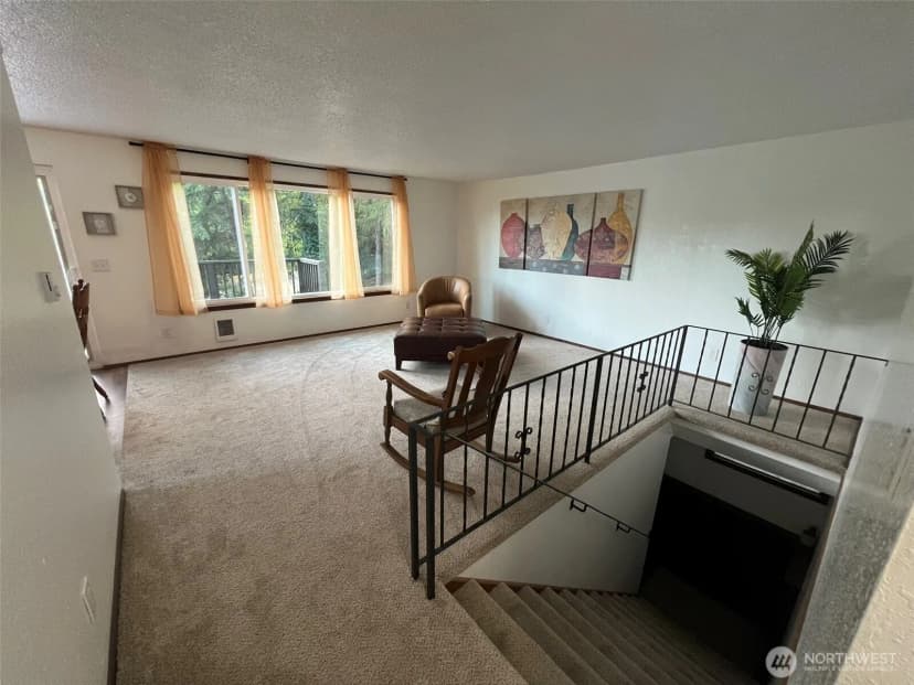 Property photo for 4452 Nw Anderson Hill Road, Silverdale photo 8