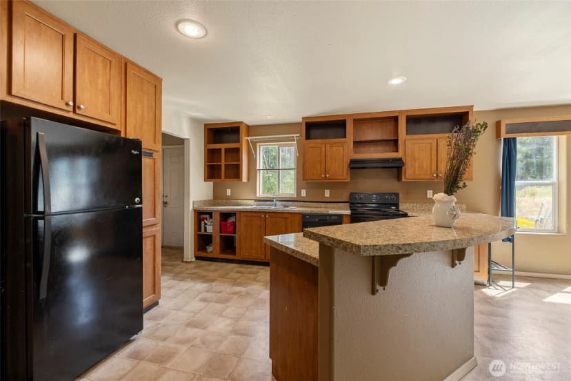 Property photo for 164 Sleeper Road, Oak Harbor photo 8