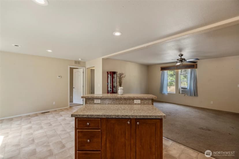 Property photo for 164 Sleeper Road, Oak Harbor photo 11