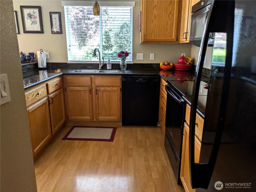 Property photo for 2416 82nd Drive Ne, Lake Stevens photo 12