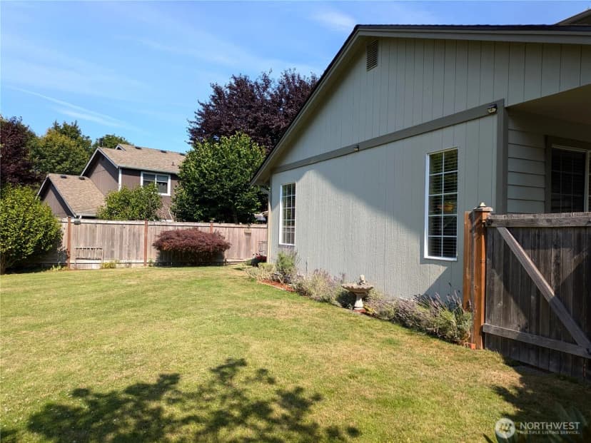 Property photo for 2416 82nd Drive Ne, Lake Stevens photo 25