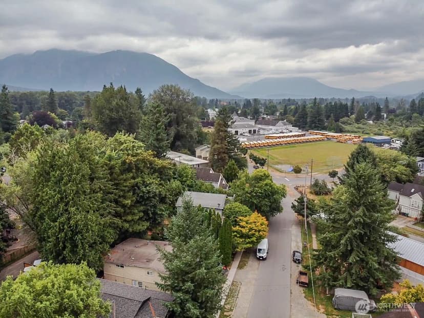 Property photo for 38160 Se Cedar Street, Snoqualmie photo 35