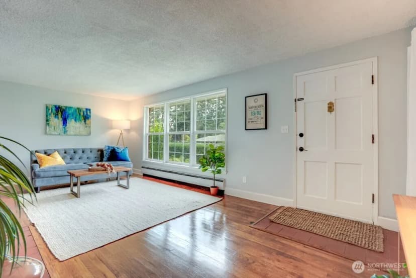 Property photo for 2602 Ne 133rd Street, Seattle photo 5