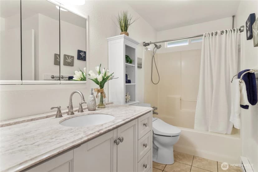 Property photo for 8523 Quinault Drive Ne, Olympia photo 17