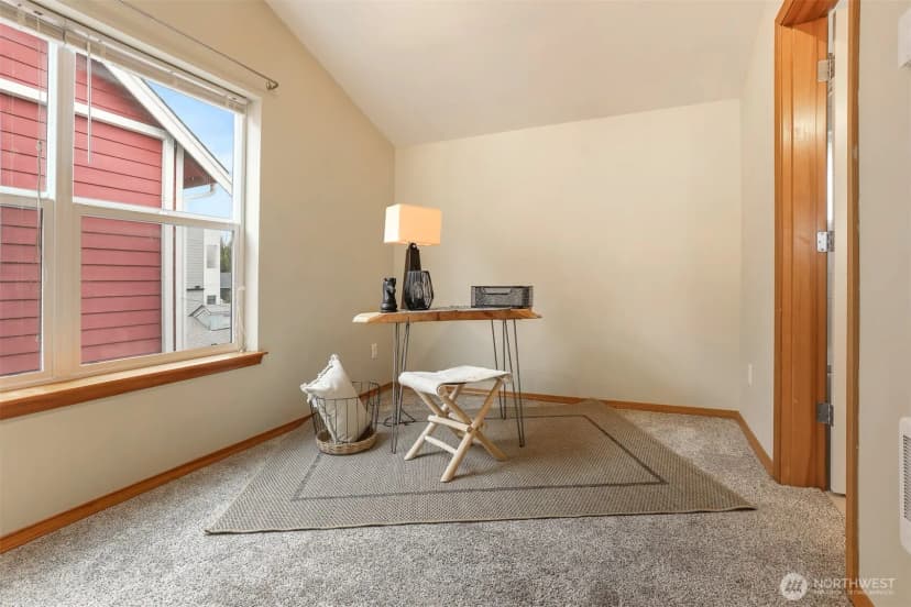 Property photo for 516 B N 46th Street, Seattle photo 21