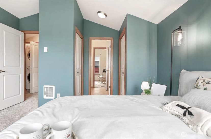 Property photo for 516 B N 46th Street, Seattle photo 16