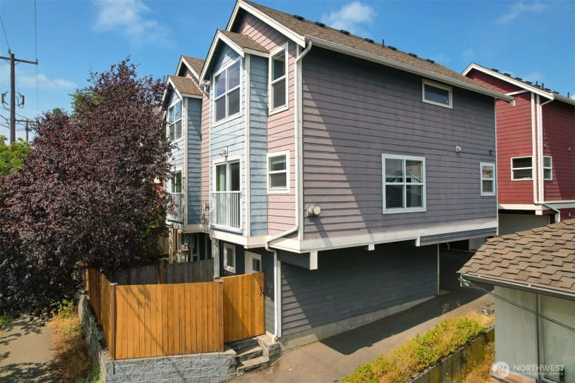 Property photo for 516 B N 46th Street, Seattle photo 27