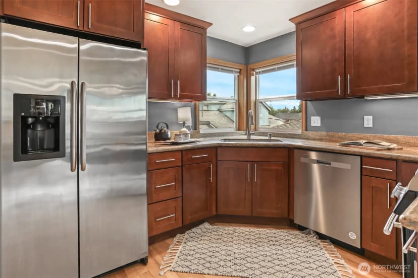 Property photo for 516 B N 46th Street, Seattle photo 10