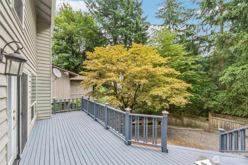 Property photo for 330 221st Street Se, Bothell photo 34