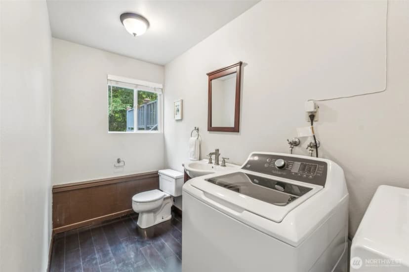 Property photo for 330 221st Street Se, Bothell photo 29