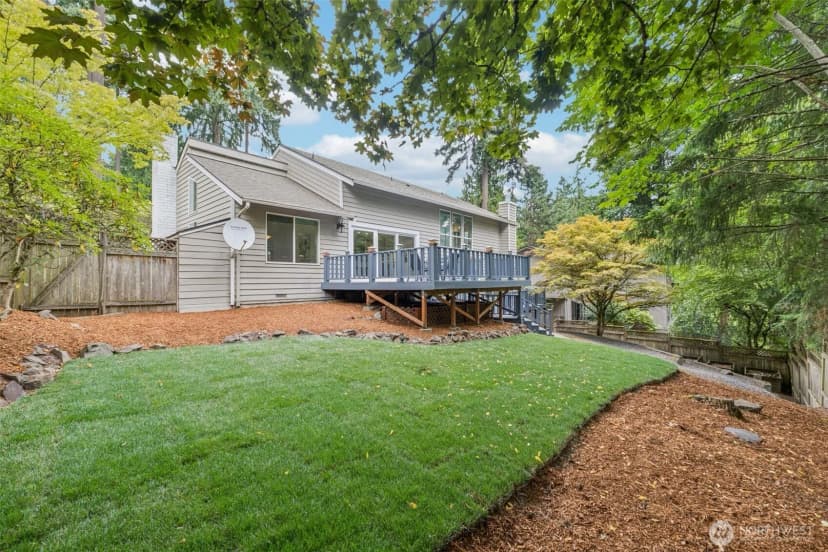Property photo for 330 221st Street Se, Bothell photo 35