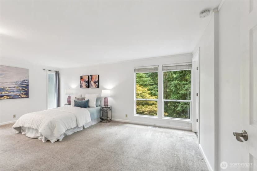 Property photo for 330 221st Street Se, Bothell photo 14