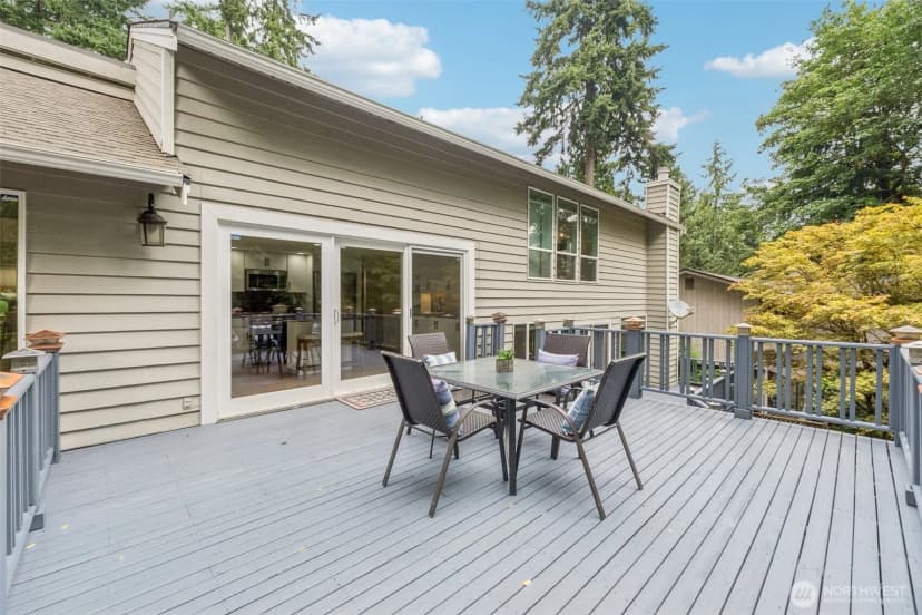 Property photo for 330 221st Street Se, Bothell photo 31