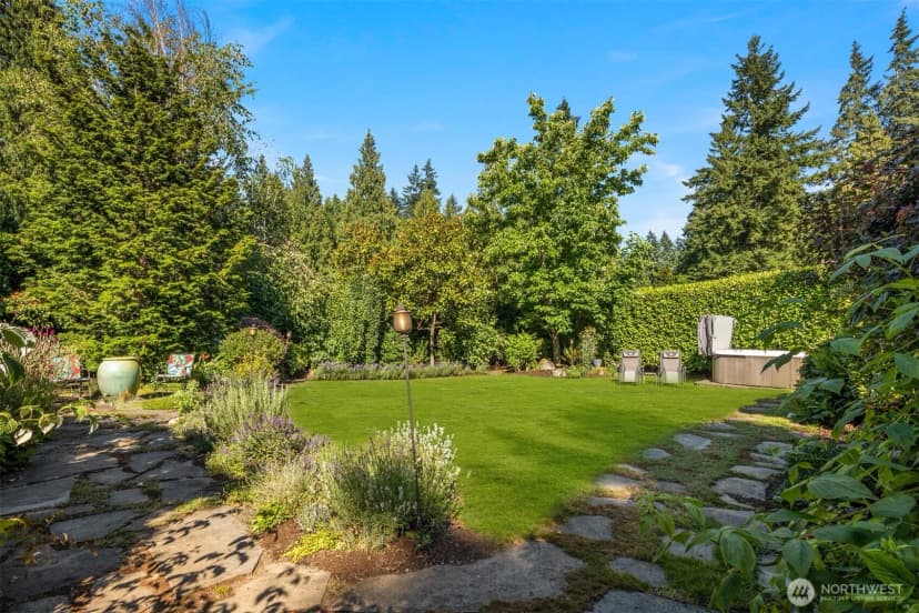 Property photo for 21647 Se 33rd Place, Sammamish photo 38