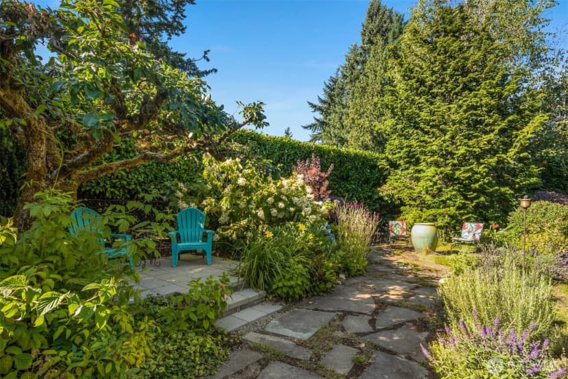 Property photo for 21647 Se 33rd Place, Sammamish photo 40