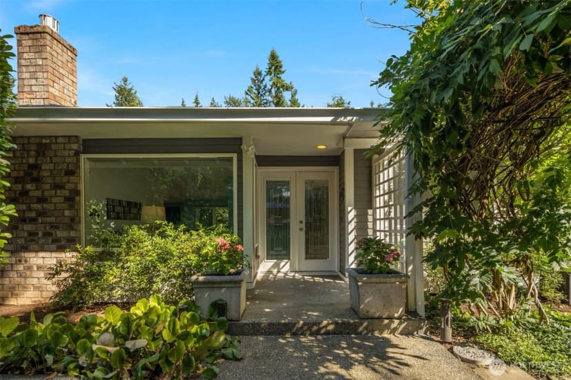 Property photo for 21647 Se 33rd Place, Sammamish photo 5