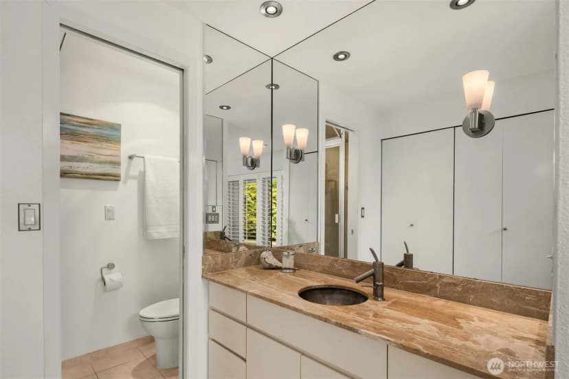 Property photo for 21647 Se 33rd Place, Sammamish photo 23