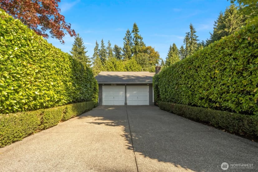 Property photo for 21647 Se 33rd Place, Sammamish photo 32