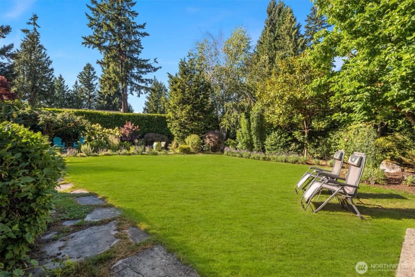 Property photo for 21647 Se 33rd Place, Sammamish photo 20