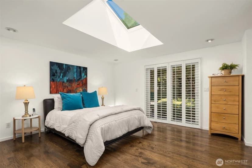 Property photo for 21647 Se 33rd Place, Sammamish photo 21