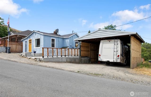 Property photo for 526 Wetzel Street, Grand Coulee photo 4