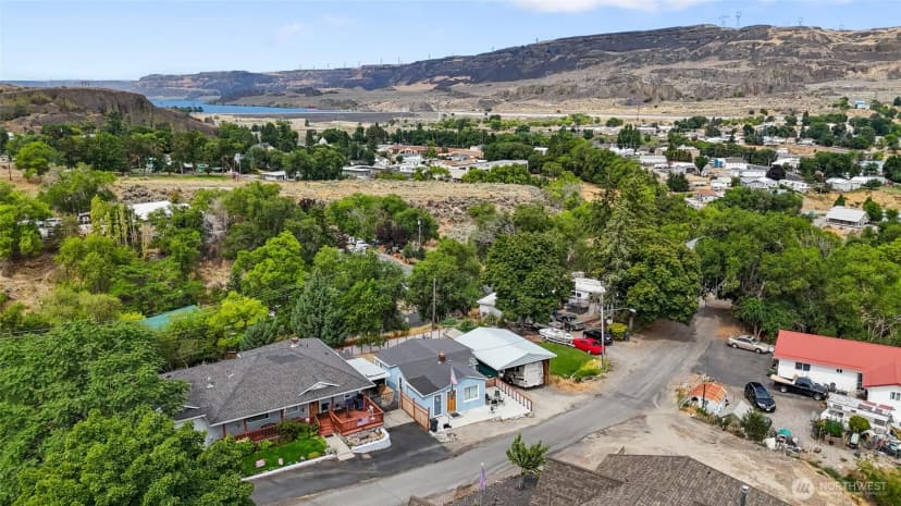 Property photo for 526 Wetzel Street, Grand Coulee photo 37