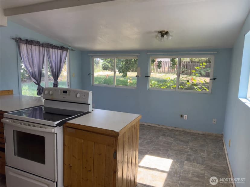 Property photo for 1013 Camas Street, Coulee Dam photo 9