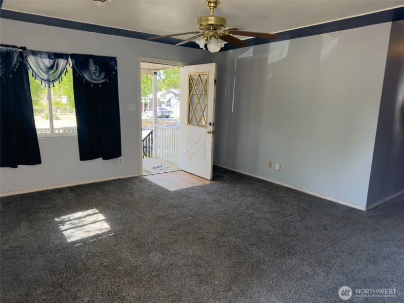 Property photo for 1013 Camas Street, Coulee Dam photo 6