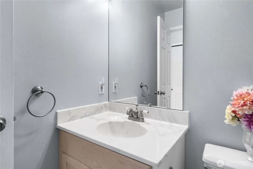 Property photo for 12900 Se 317th Court, Auburn photo 15