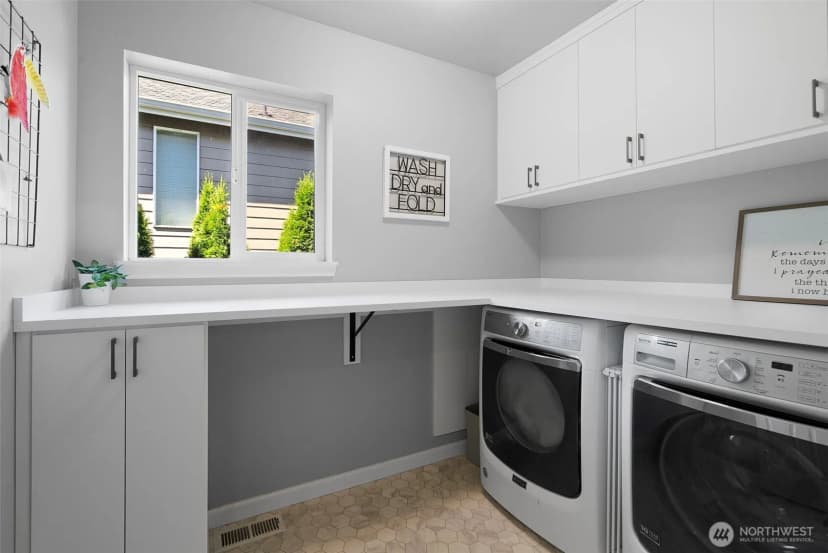 Property photo for 2421 Chateau Drive, Puyallup photo 30